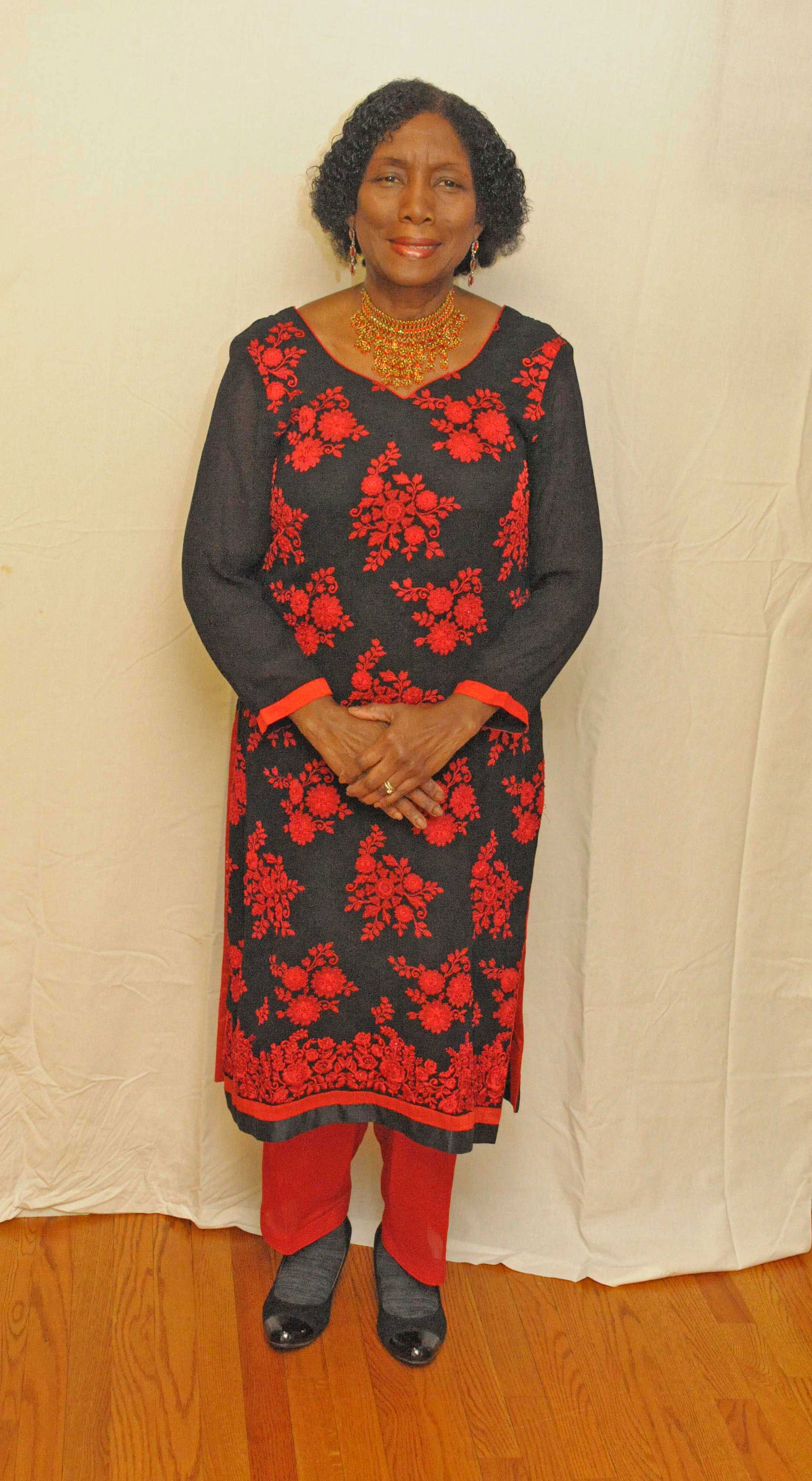 Lynette in red on black